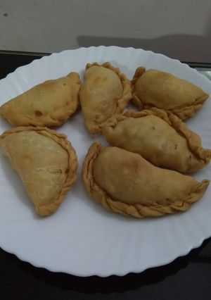 Foto resep Pastel isi wortel kentang ayam telur