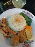 Hainam chicken rice
