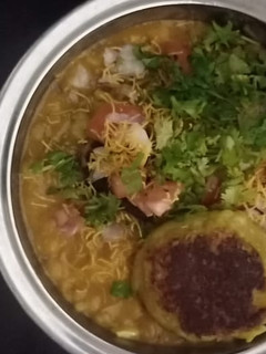 રગડા પેટીસ(Ragda Patties Recipe in Gujarati) રેસીપી મુખ્ય ફોટો