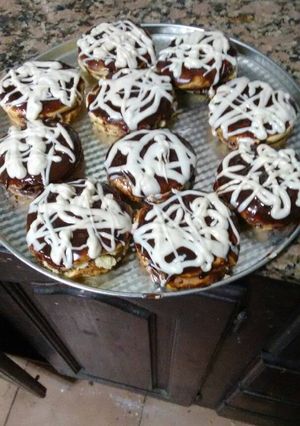 Una foto de Alfajores de maicena bañados con chocolate