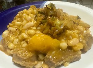 Una foto de Locro argentino