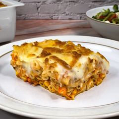 A picture of Pastitsio with Vegetables.