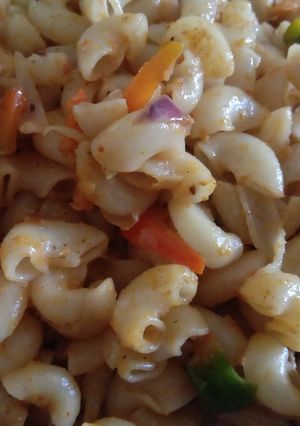 A picture of Garlic Macaroni Yum.