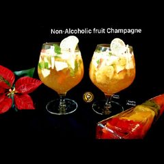 A picture of Non Alcoholic fruit Champagne.