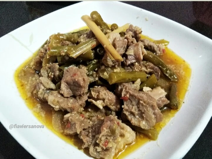 Cara Mudah Menyiapkan Resep Asem-Asem Daging Sapi Buncis Lombok Ijo yang Enak