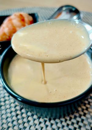 Una foto de Salsa mayonesa ligera al toque de gambón