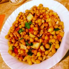 A picture of Diet chickpeas Chat.
