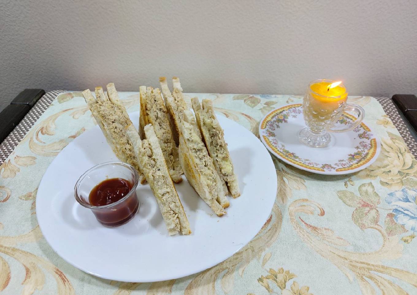Chicken cheese grilled sandwiches