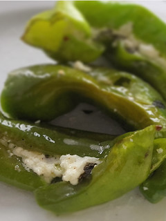 Una foto de Pimientos Verdes a la Griega