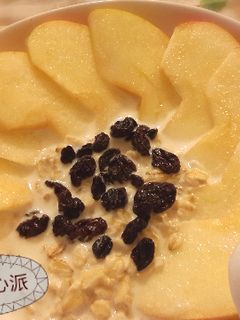果香燕麥粥 的食譜成品照片