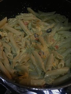 صورة لوصفة معكرونه بالكريمه وخضروات