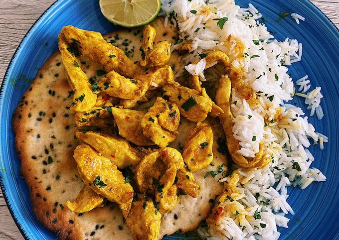 Step-by-Step Guide to Prepare Favorite Chicken curry with Naan💛