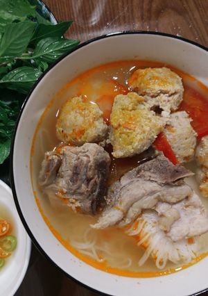 Hình của món Bún riêu tôm thịt đơn giản.