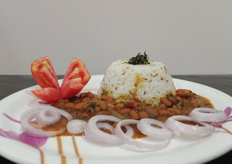 Pindi rajma and jeera rice