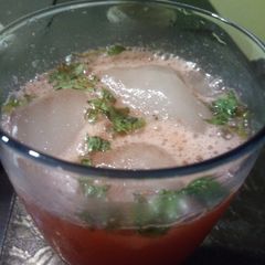 A picture of Strawberry sparkler.