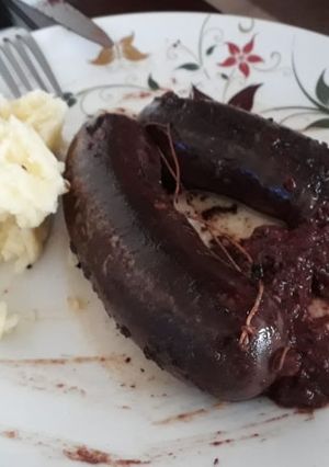 Una foto de Puré con morcilla