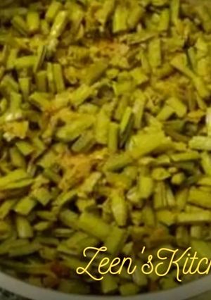 A picture of Hyderabadi Gawaar ki Phalli and Til/Cluster Beans & Sesame Seeds.