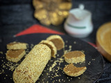 حلاوة رول التمر بالسمسم