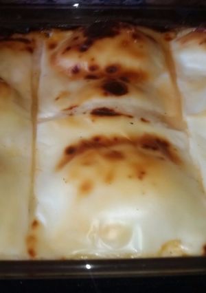 Foto principal de Huevos rellenos con bechamel gratinados
