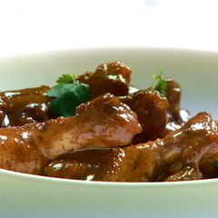 A picture of Braised Chicken Legs: A Flavorful Chinese Home-Cooked Classic.
