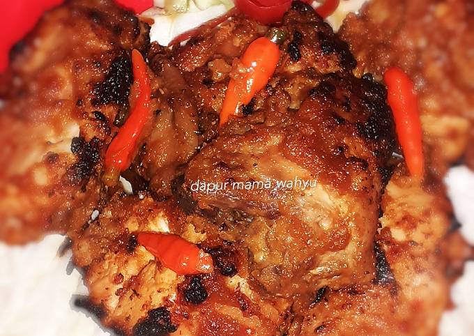 Ayam bakar taliwang