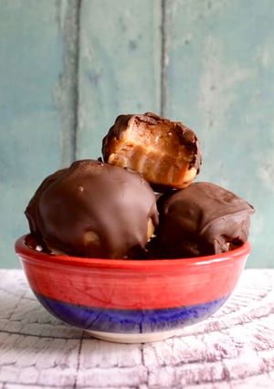 A picture of Peanut Butter Double Chocolate Truffles.