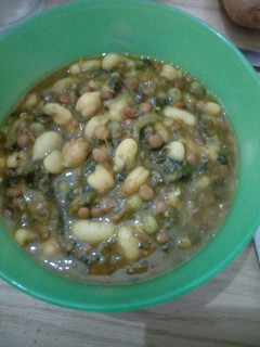 Una foto de Legumbres con verduras