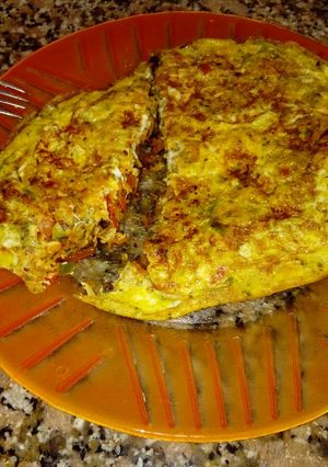 Una foto de Tortilla de verduras