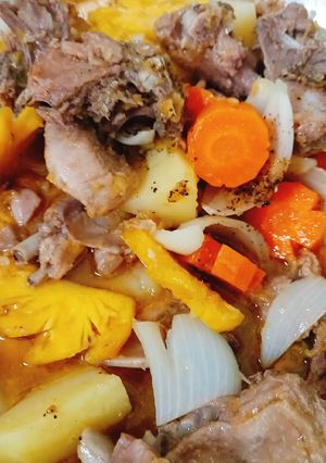 Hình của món Vịt nấu khóm.