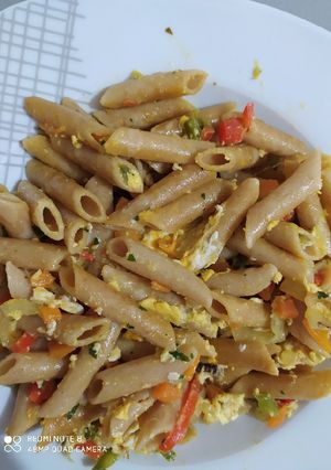 Una foto de Pasta con verduras