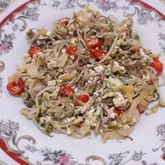 A picture of Tumis tauge telur.