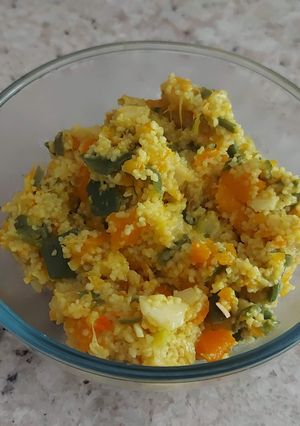 Una foto de Cuscús con Verduras en Robot Taurus Foodie