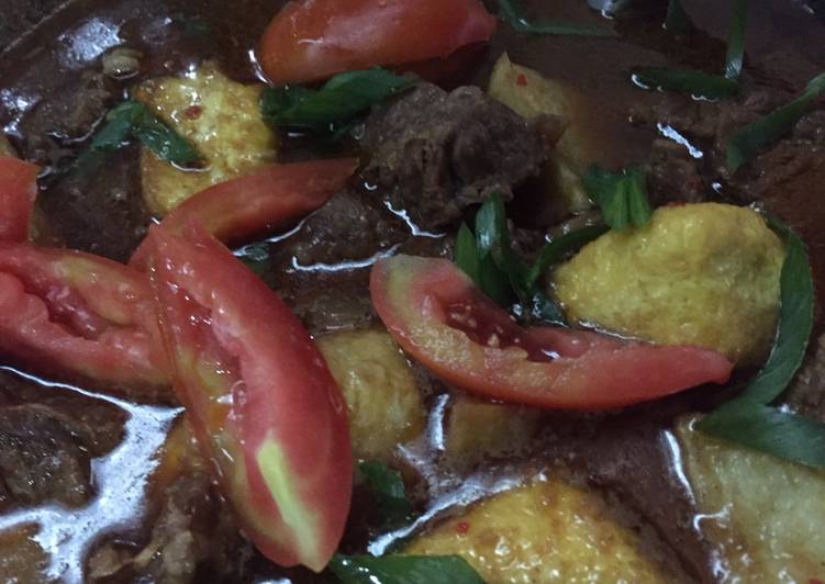 Semur Daging Iga Campur