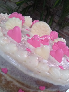 Una foto de Naked cake con Frosting de queso crema.👩🏼🍳🎂😍