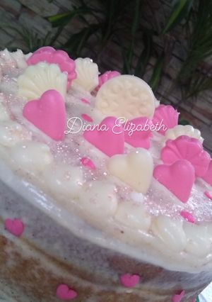 Una foto de Naked cake con Frosting de queso crema.👩🏼‍🍳🎂😍