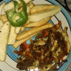 A picture of Yam nd cabbage souce.