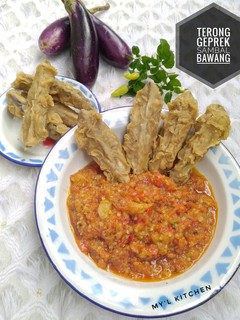 Foto resep Terong Geprek Sambal Bawang