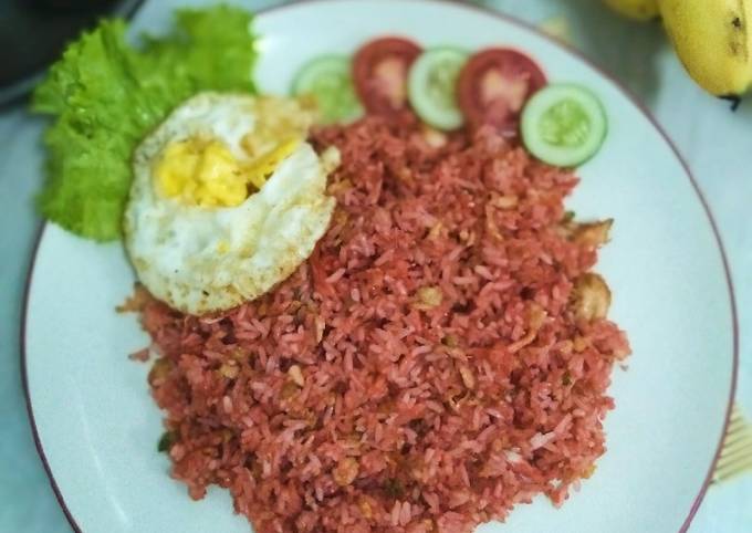Wajib coba! Resep memasak Nasi goreng merah khas Malang🍚  nikmat