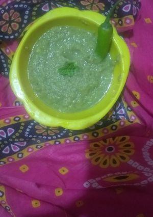 पुदीना कच्चे आम की चटनी (Pudina kache aam ki chutney recipe in Hindi) रेसिपी मुख्य फोटो
