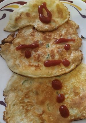 A picture of Instant Mughlai Paratha.