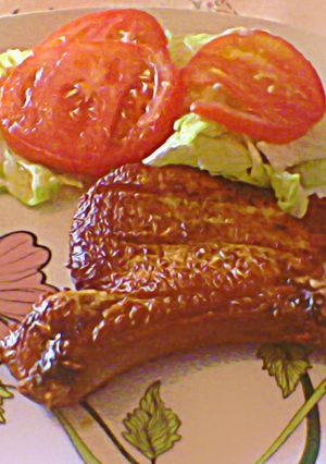 Una foto de Costeleta de cerdo, con guarnición