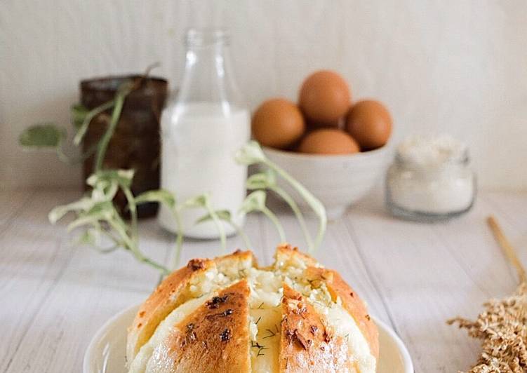 Korean Garlic Bread (no knead, no cream cheese)