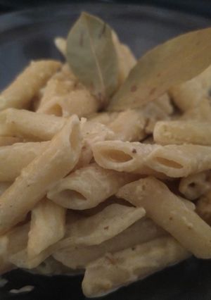 Una foto de Pasta con pinchitos