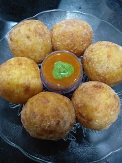 ફરાળી પેટીસ (farali petis recipe in gujarati) રેસીપી મુખ્ય ફોટો