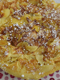 Una foto de Pastel-crêpes manzanas