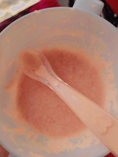 Foto resep Cemilan MPASI 6 bulan "puree pepaya + biskuit milna"