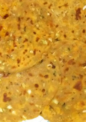 A picture of Cabbage paratha.