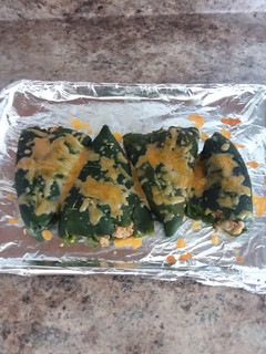 Una foto de Chiles rellenos de atún
