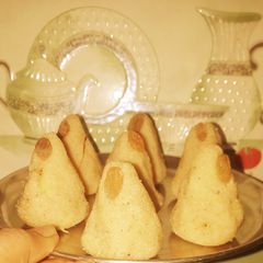 A picture of Banana Modak.