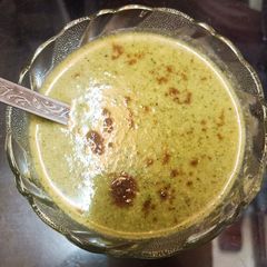 A picture of Broccoli soup.